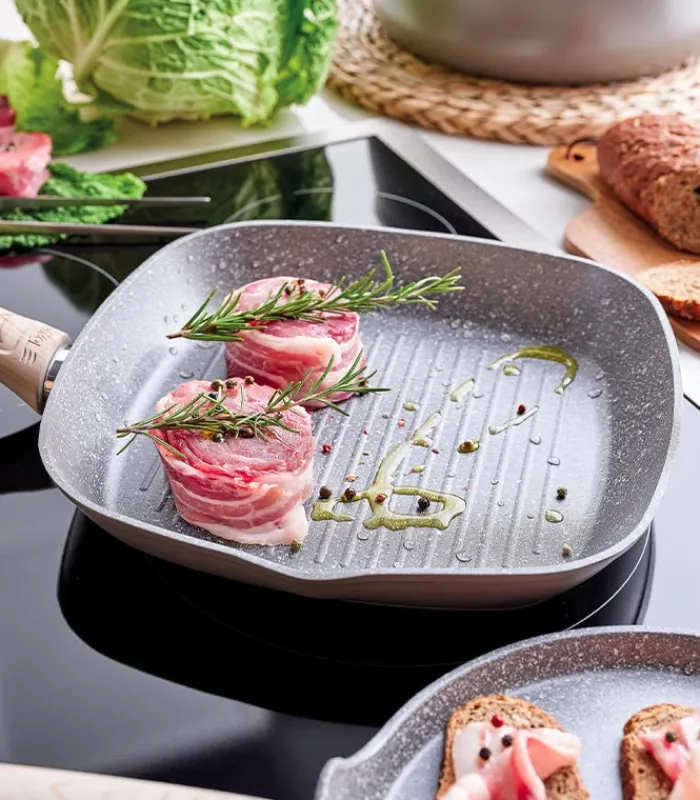 Accessoires Cuisine|Cocktail Scandinave Poêle carrée gril 28×28 cm STONE SAGE taupe